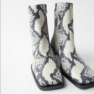 Zara snake animal print real leather ankle boots